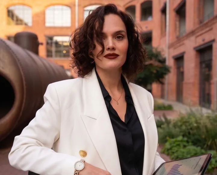 Dandara Carvalho, Founder and Managing Director of BRidgePL